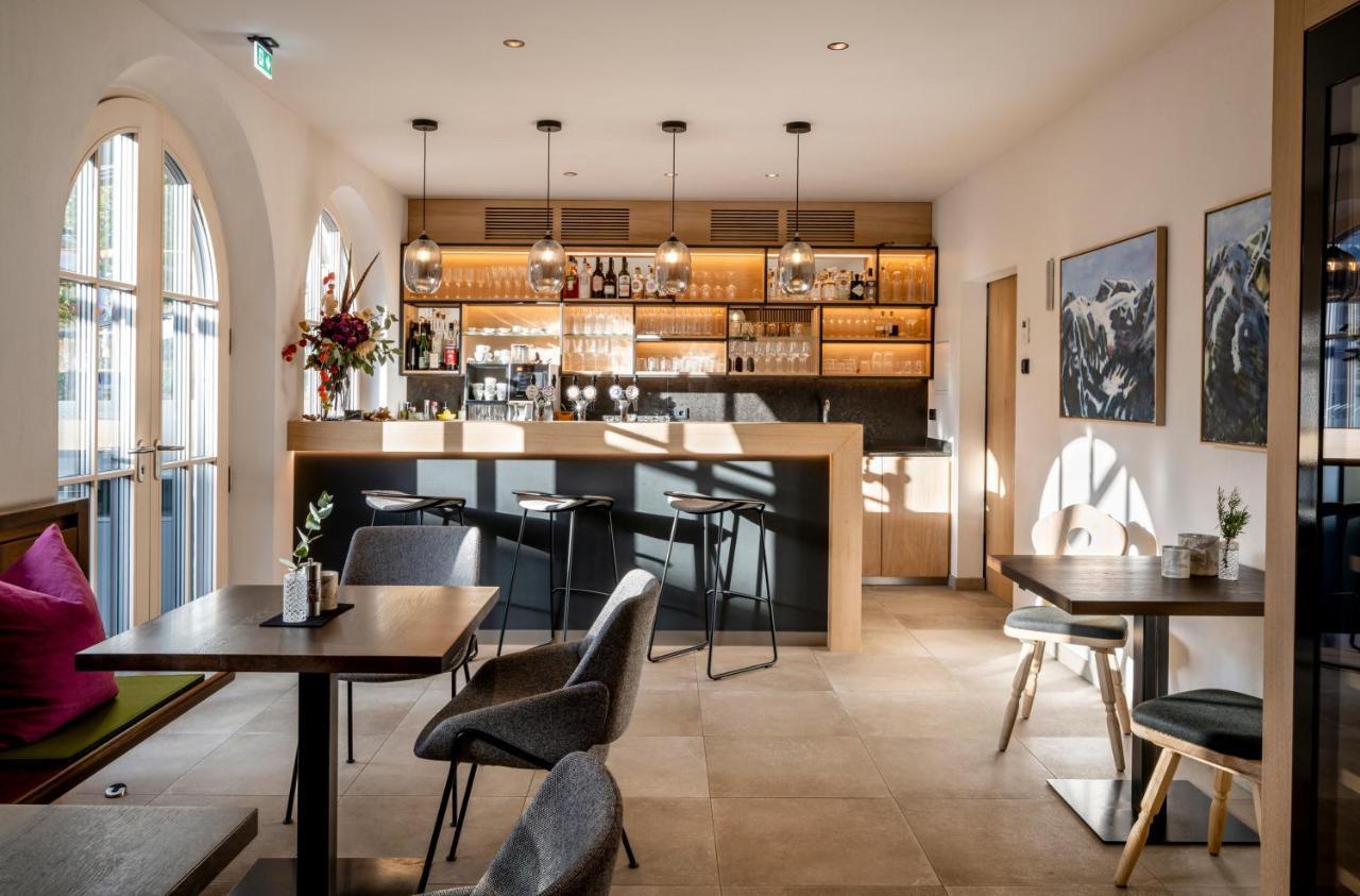 Neuwirt - Boutiquehotel & Wirtshaus Bad Vigaun Eksteriør billede
