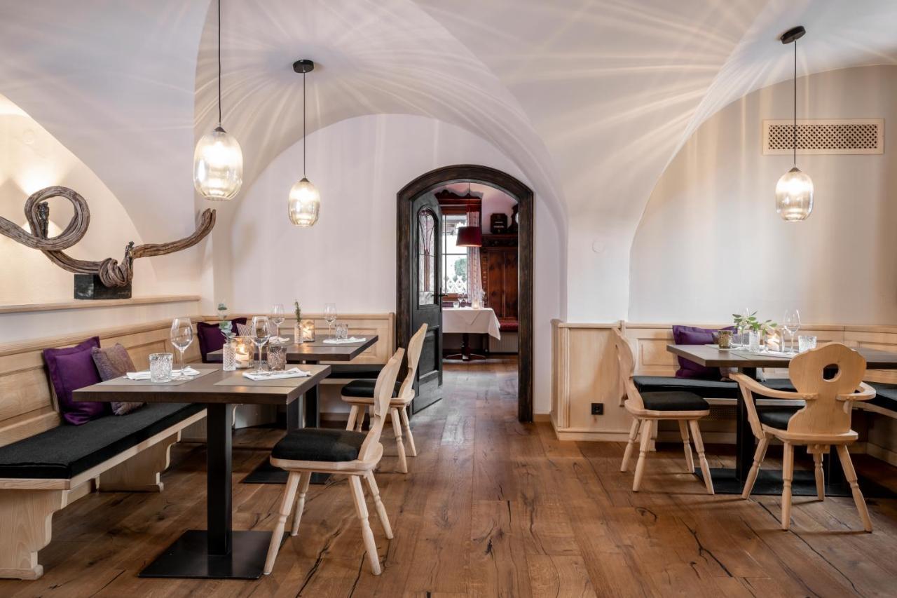 Neuwirt - Boutiquehotel & Wirtshaus Bad Vigaun Eksteriør billede