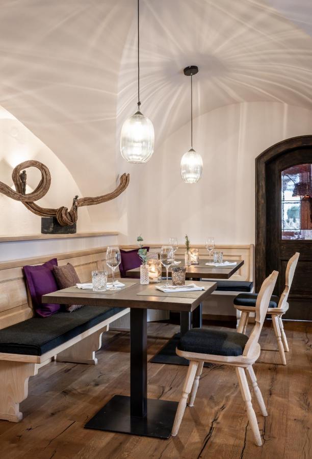 Neuwirt - Boutiquehotel & Wirtshaus Bad Vigaun Eksteriør billede