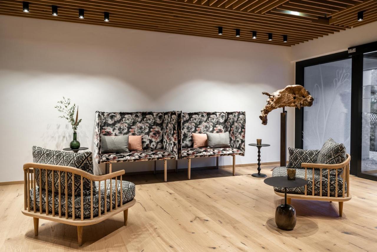 Neuwirt - Boutiquehotel & Wirtshaus Bad Vigaun Eksteriør billede